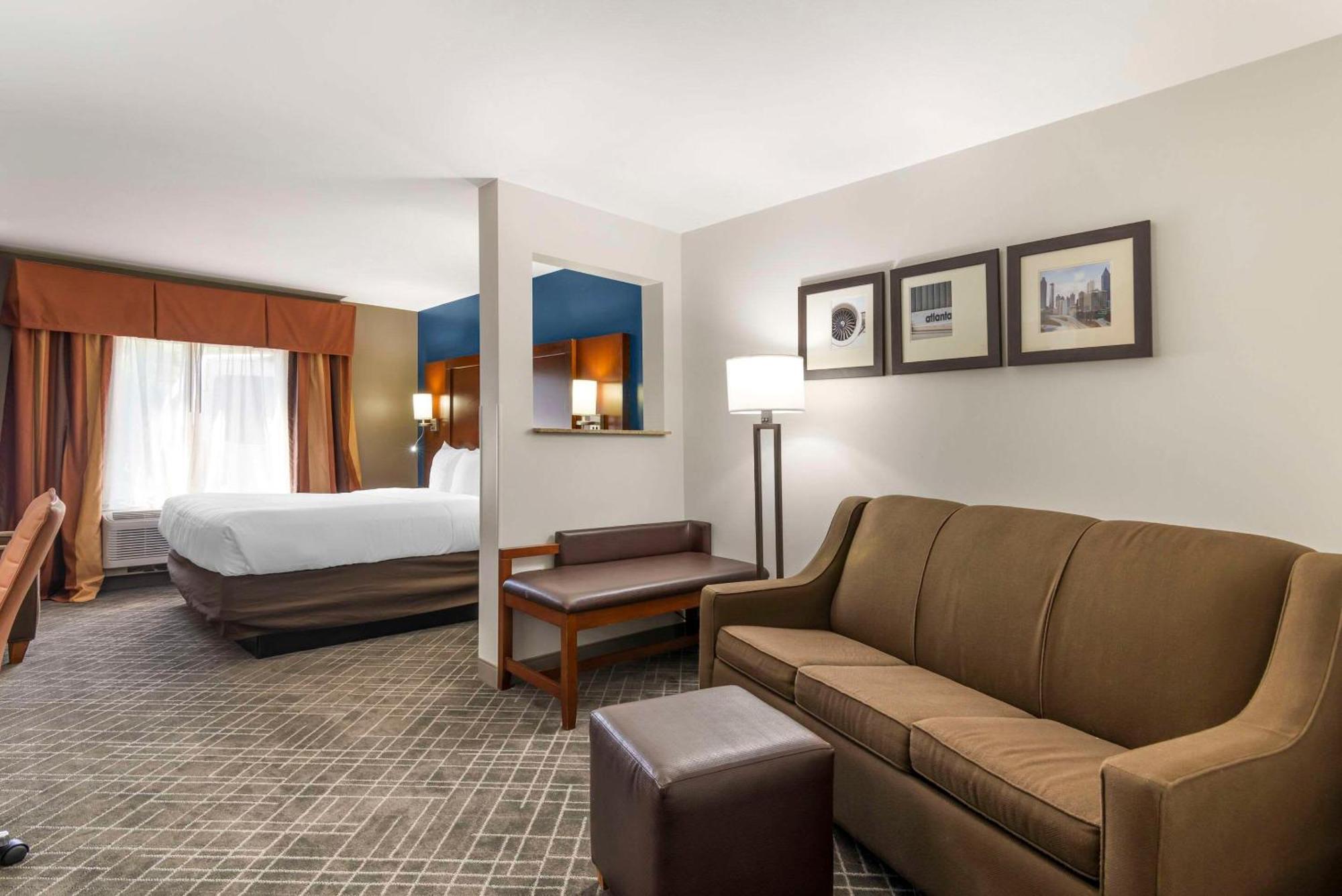 Comfort Suites Atlanta Airport Forest Park Esterno foto