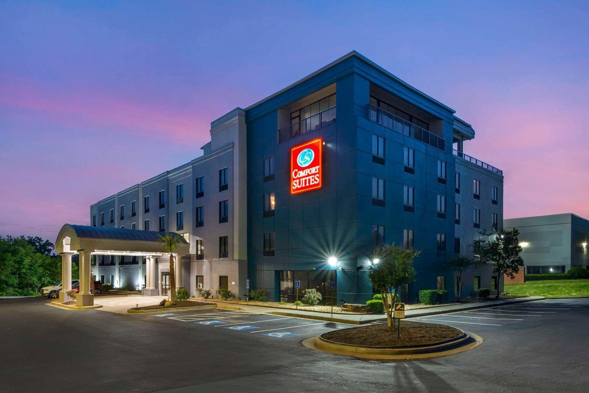 Comfort Suites Atlanta Airport Forest Park Esterno foto