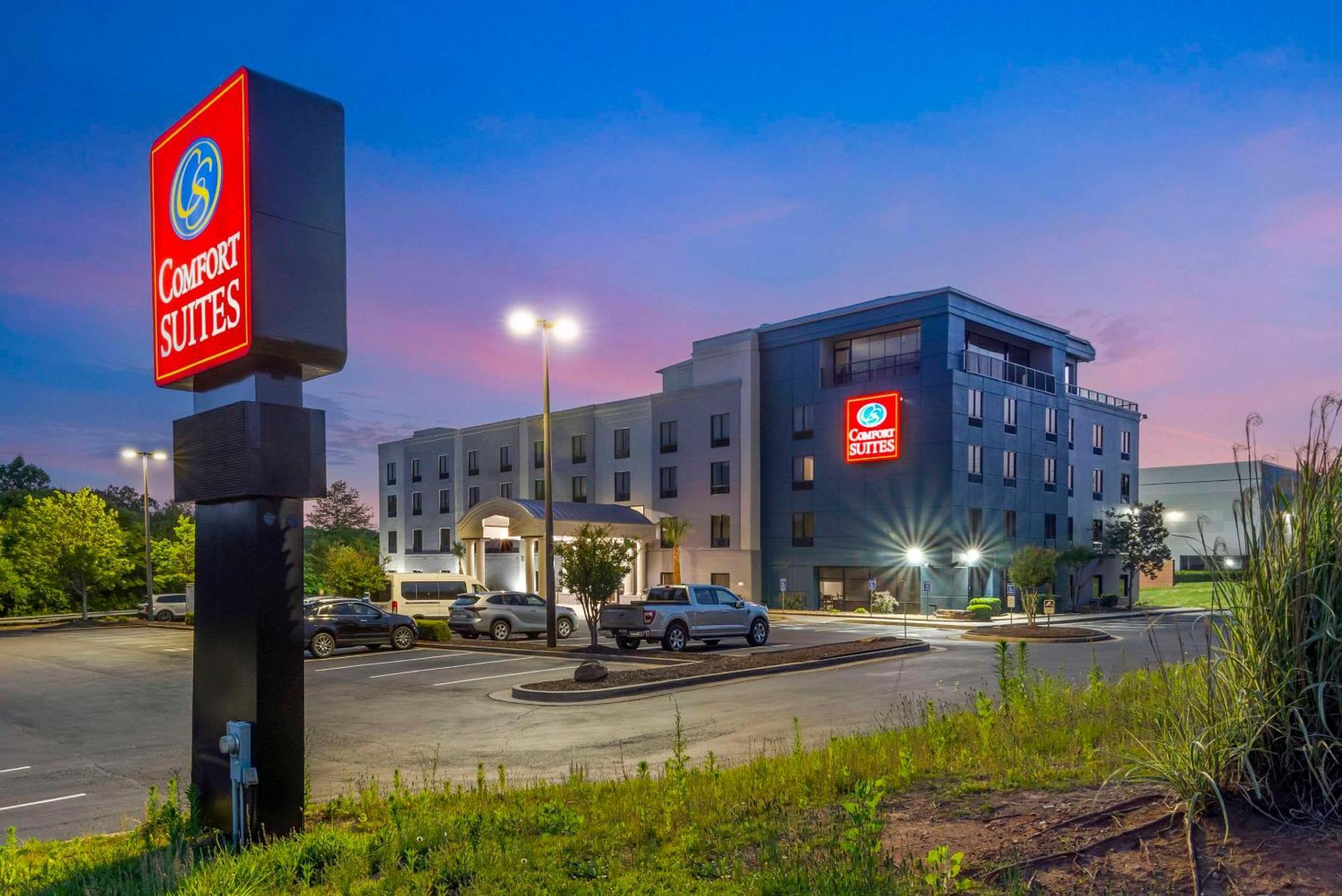 Comfort Suites Atlanta Airport Forest Park Esterno foto