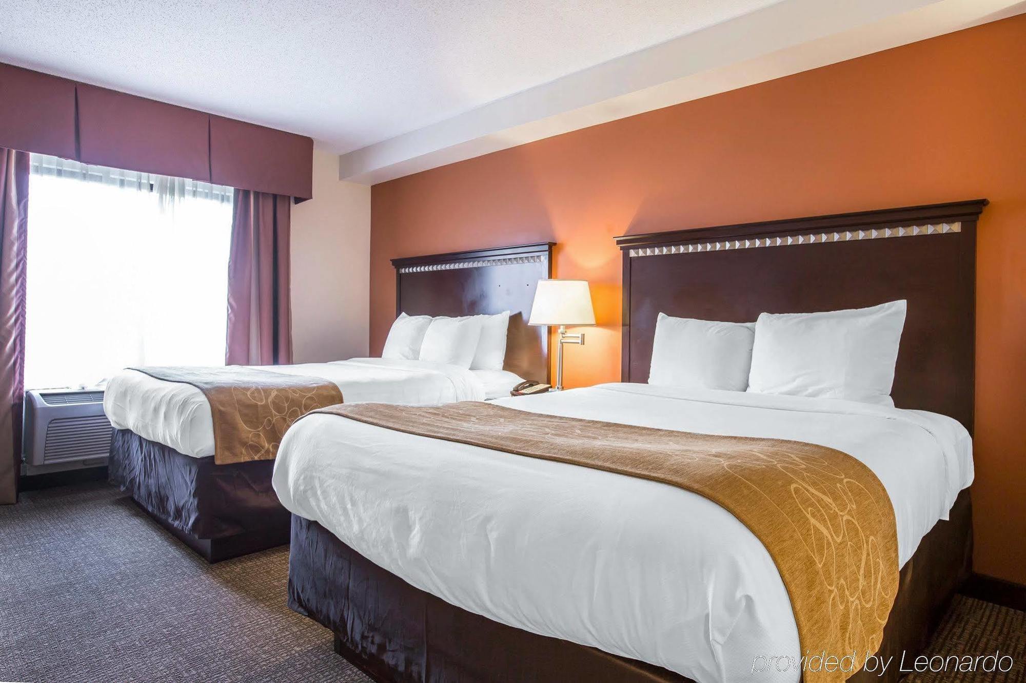 Comfort Suites Atlanta Airport Forest Park Esterno foto